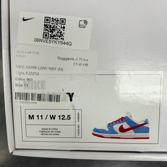 Nike Dunk Low - Picture 2 of 8